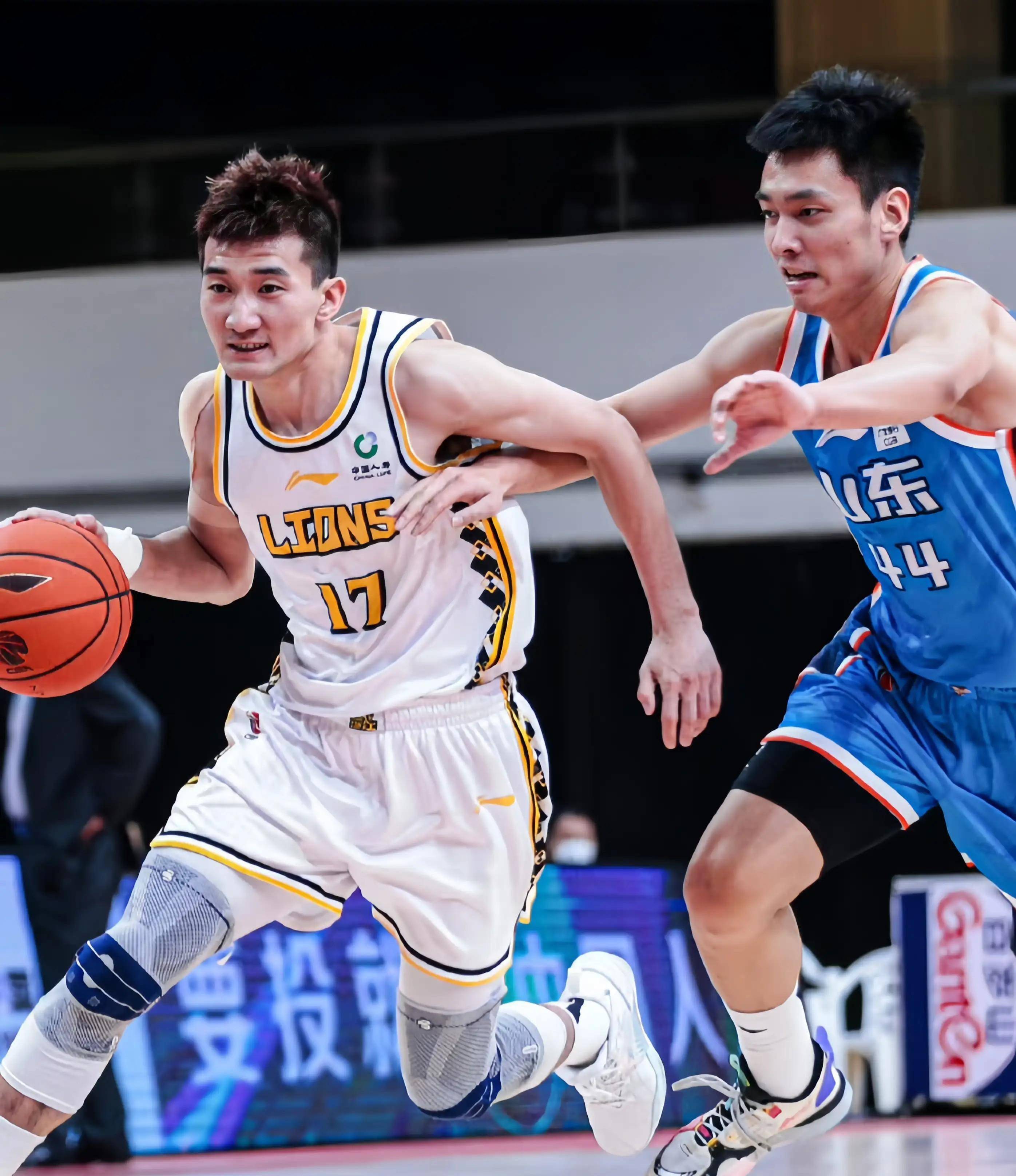 为赞助商和 为赞助商和