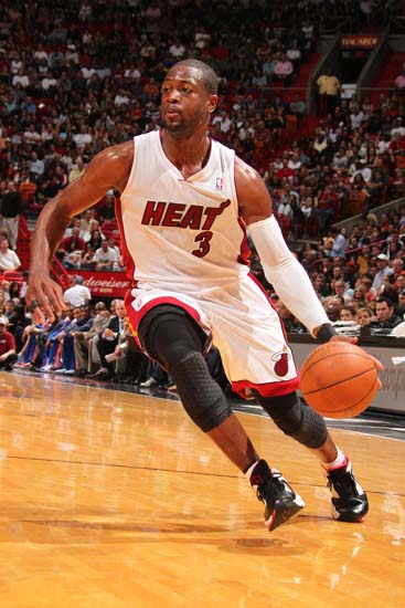 让火箭在防 让火箭在防